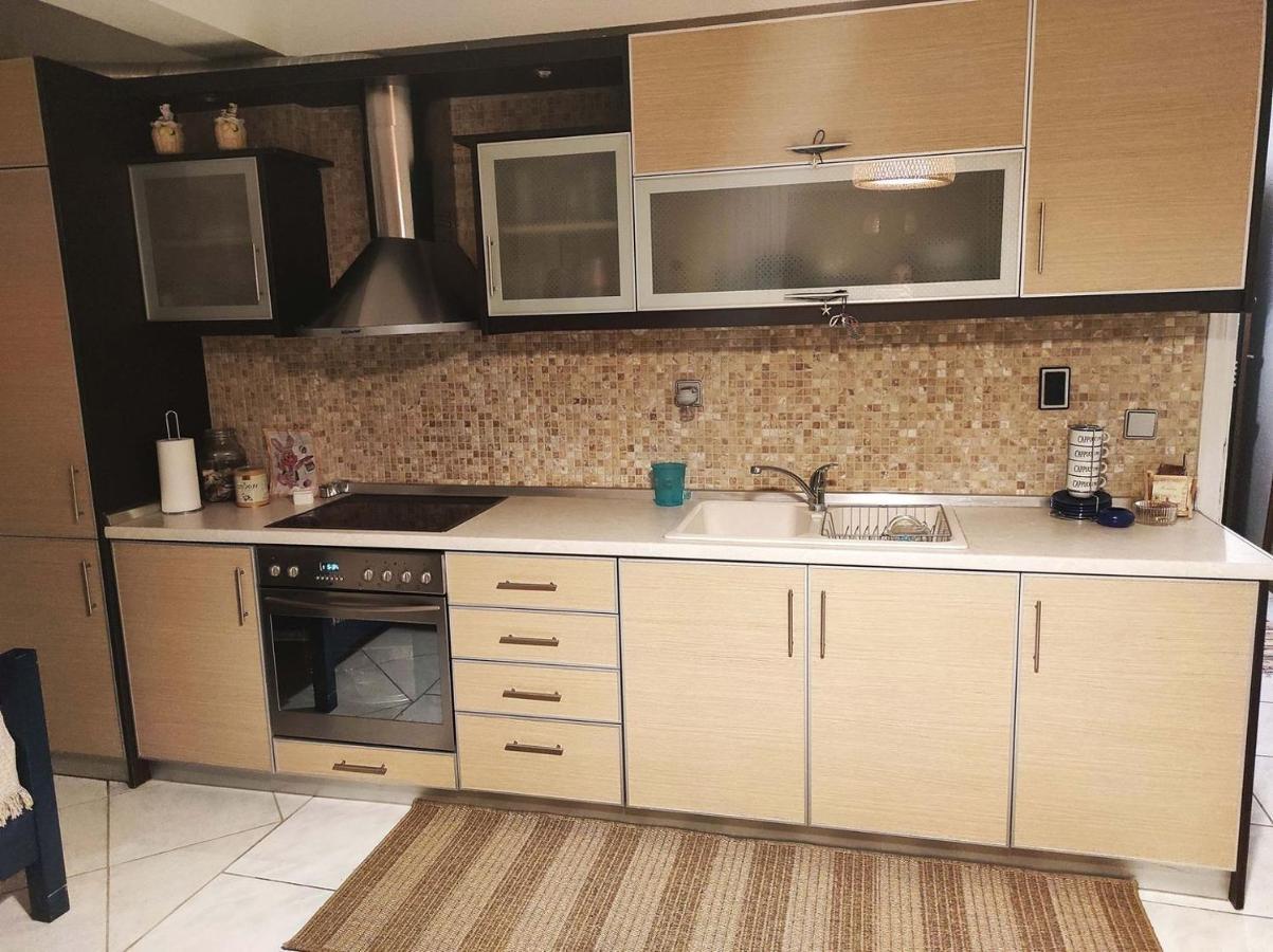 Beach Front Apartment In Pefkochori Esterno foto